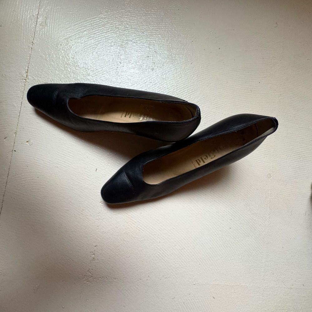 Elegant Black Women's Shoes